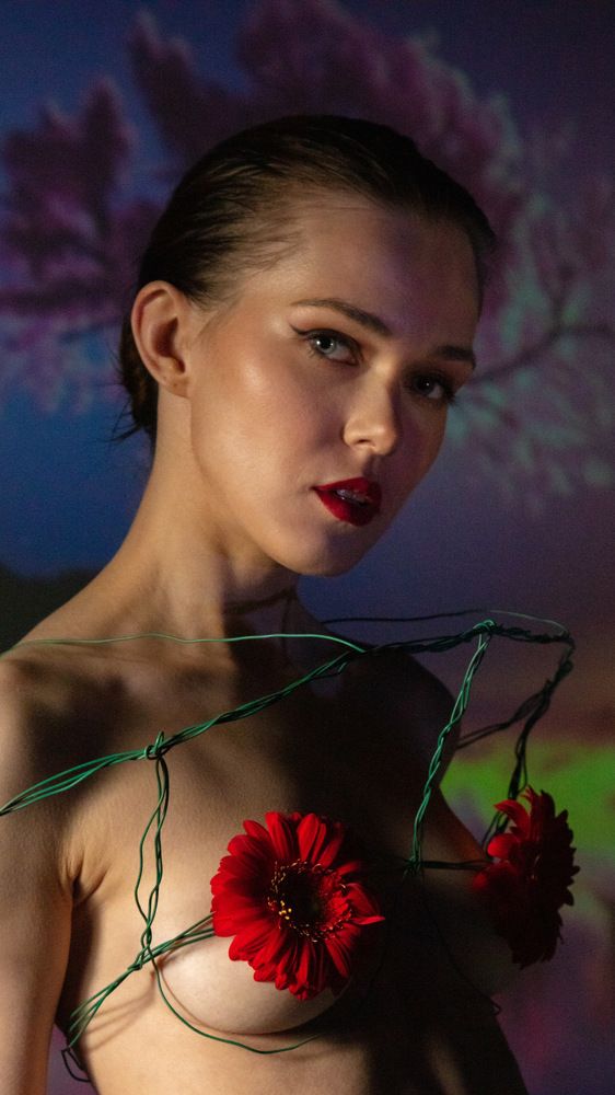 Сюрреализм в миниатюре