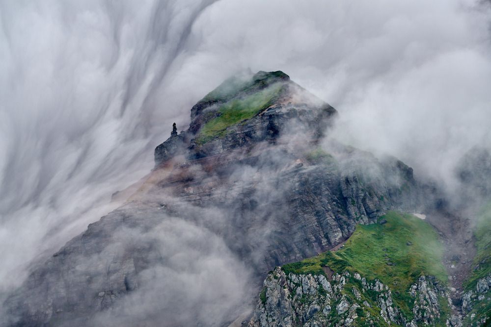 Photograph by Maxim Balakhovskii