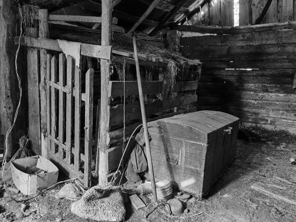 Старый сарай