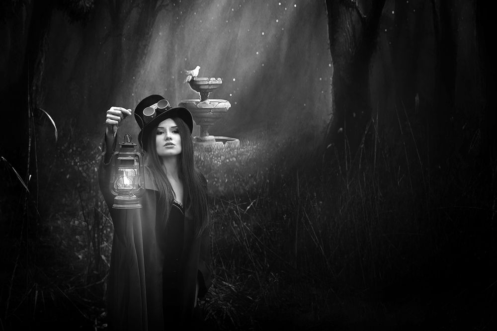 Photograph by Marcin Parzybut