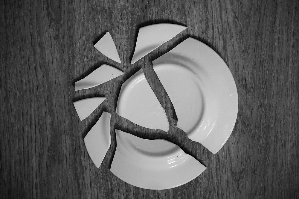 Оно   проходит .