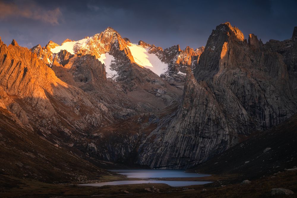 Burning mountain peaks