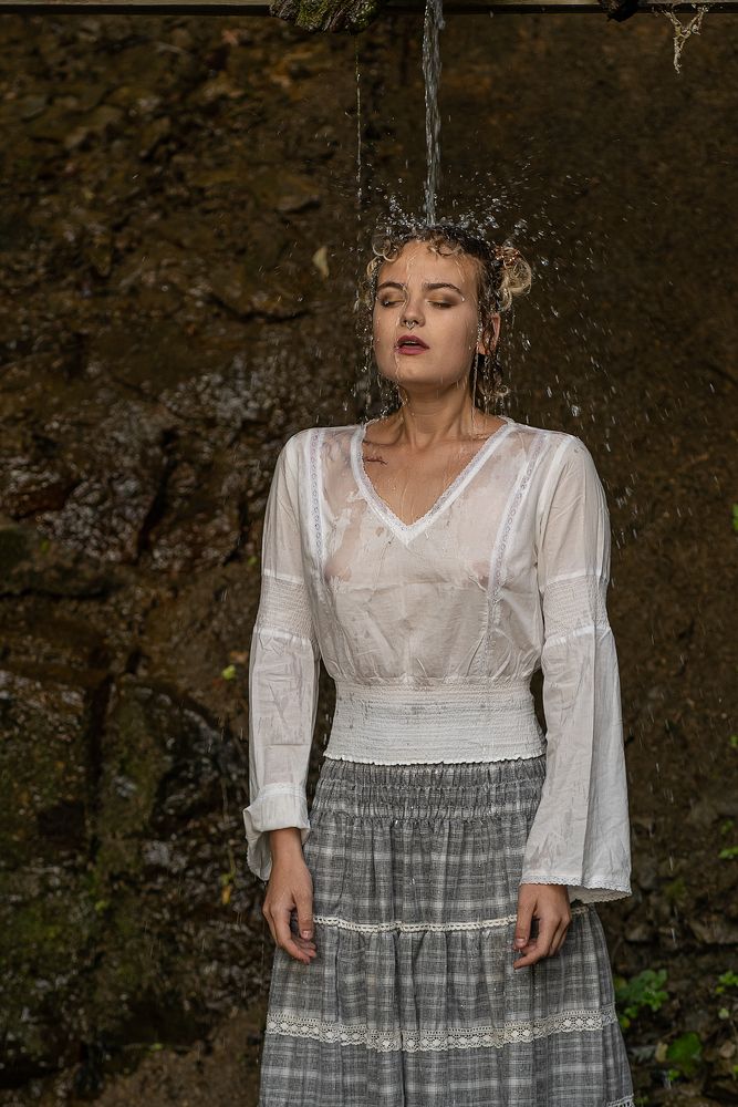 Святой источник