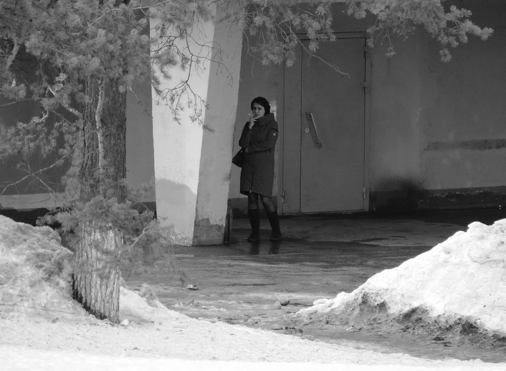 Женский перекур