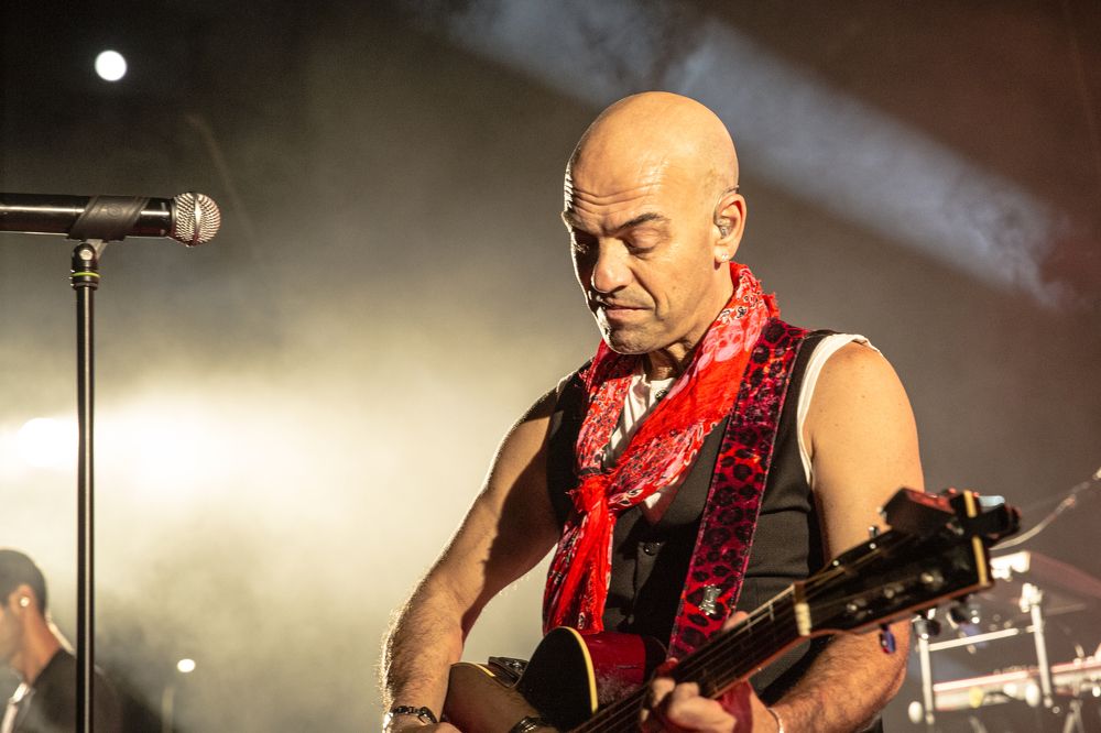 Photograph by Hait Roman