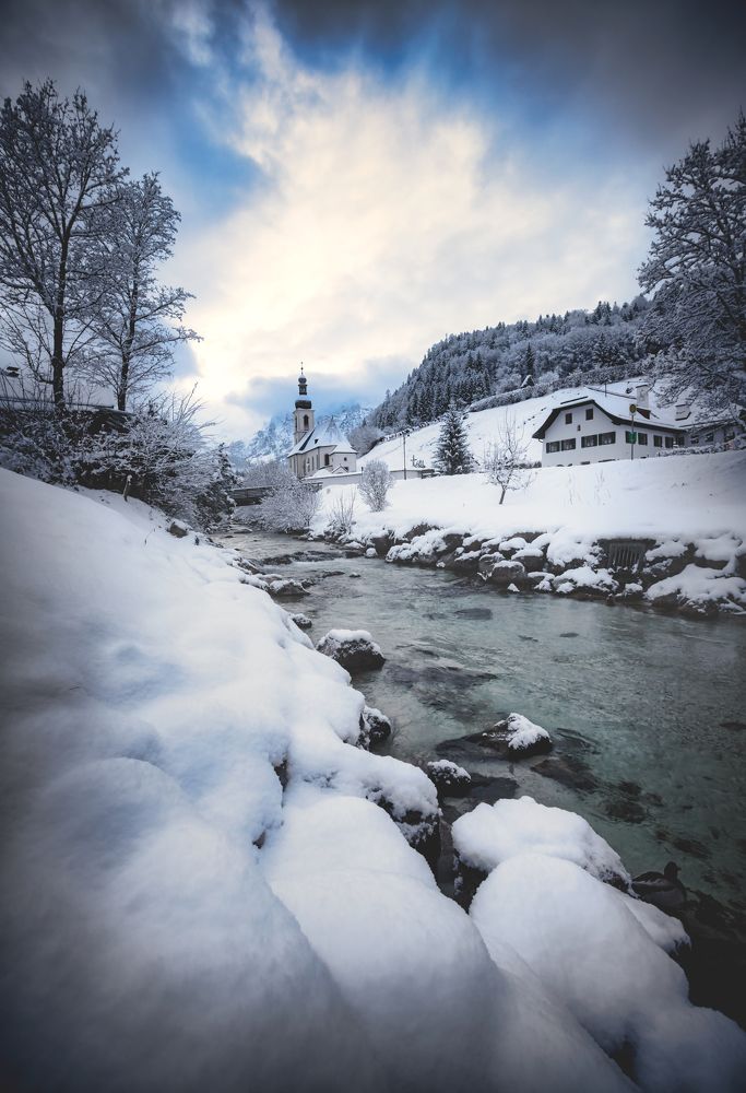 Photograph by Zavaydin Zavaydinov