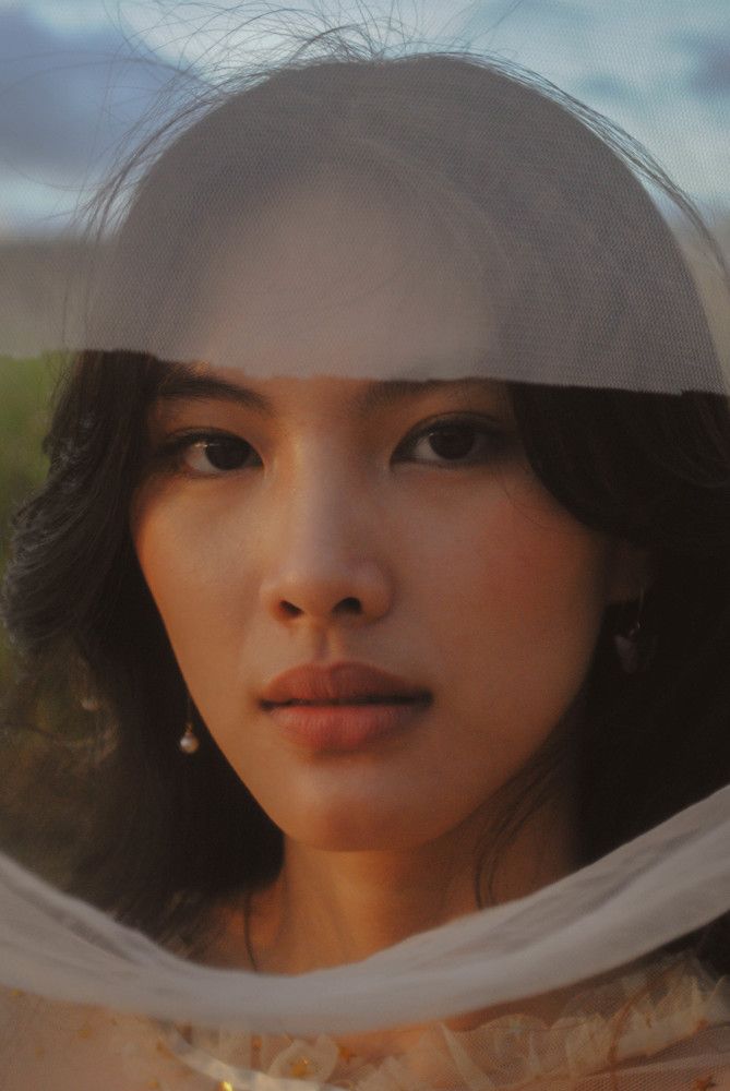 The Girl on the Hour of Golden