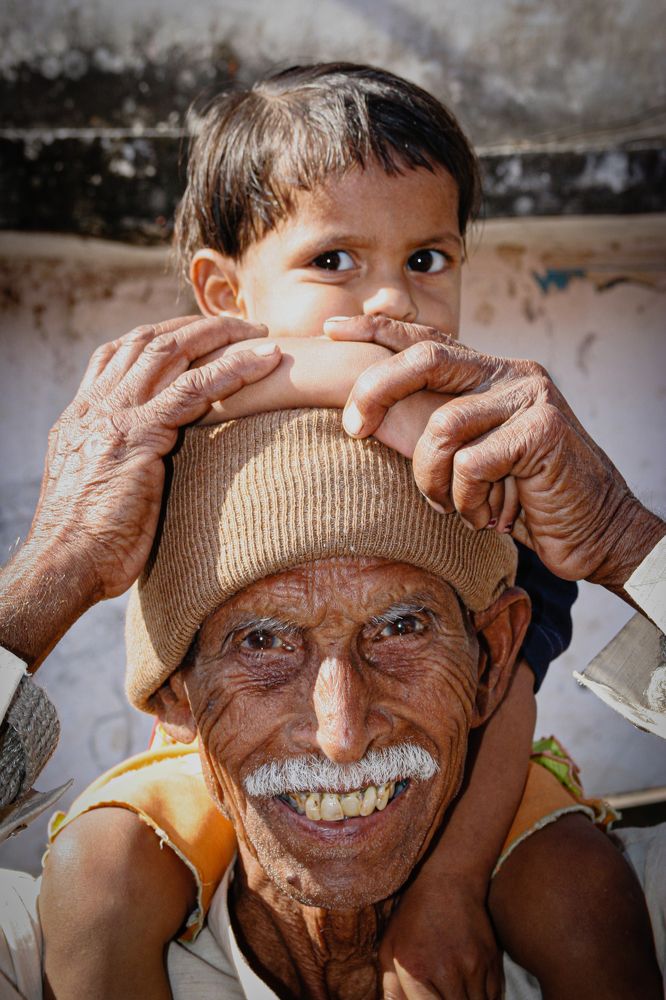 Два взгляда на мир