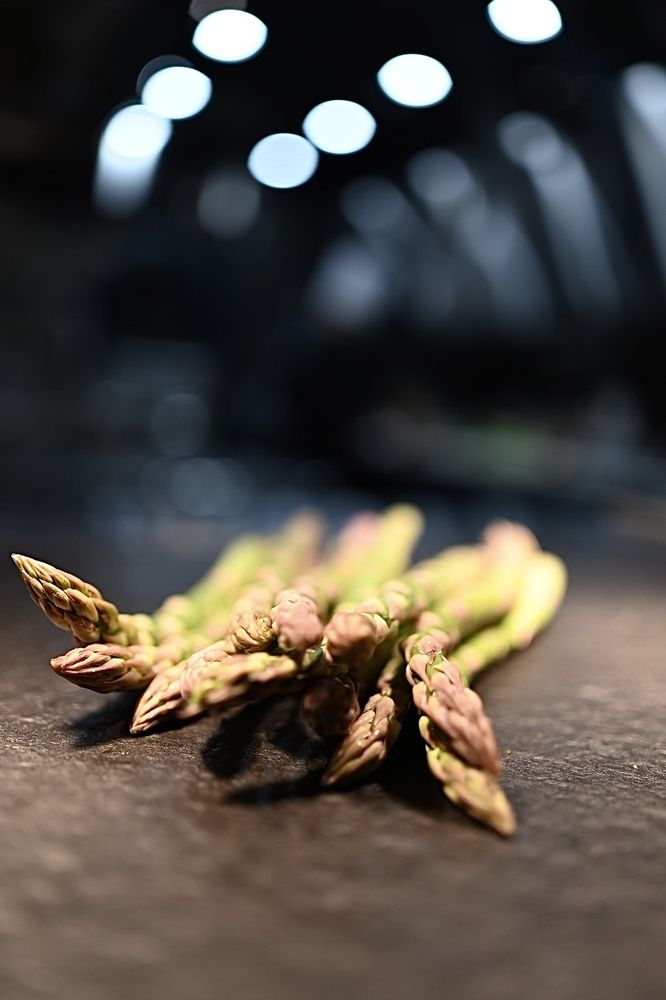 Спаржа - королева овощей.