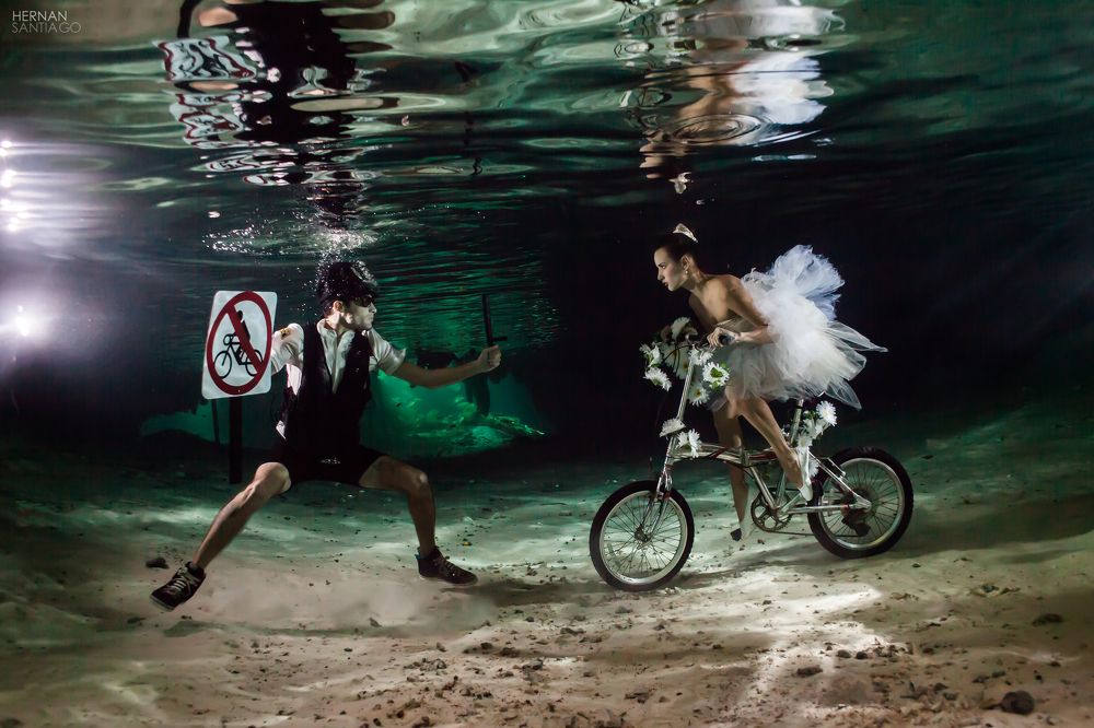 Photograph by Hernan Santiago