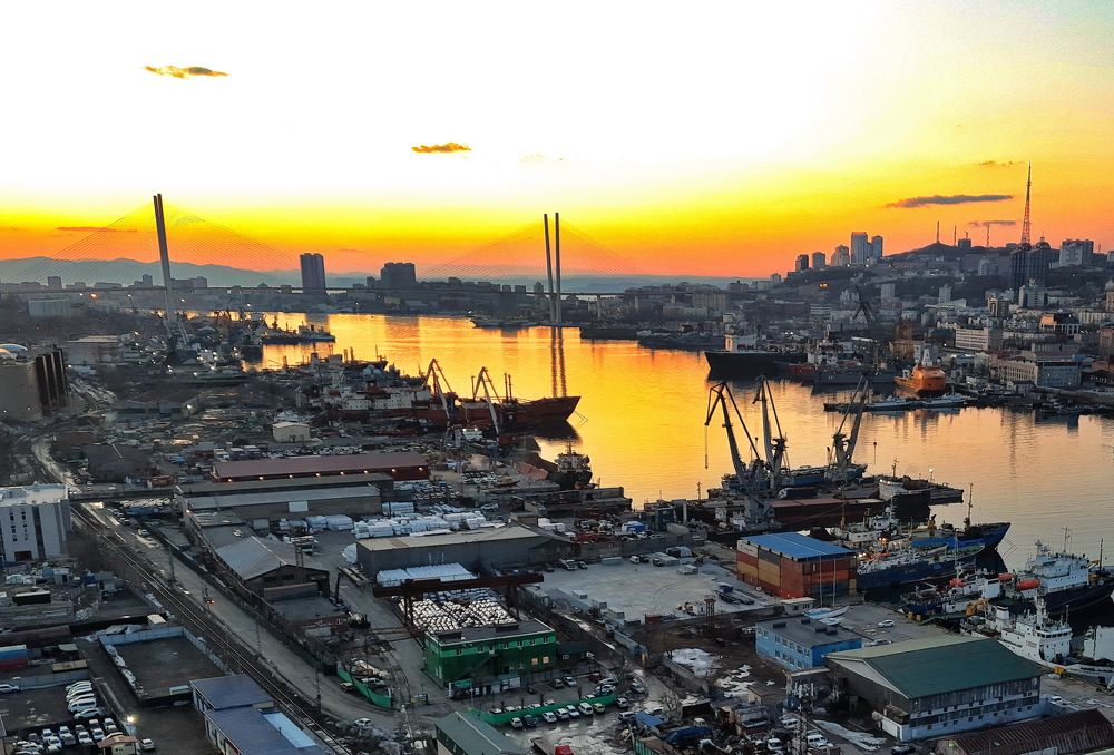 Закат у Золотого моста