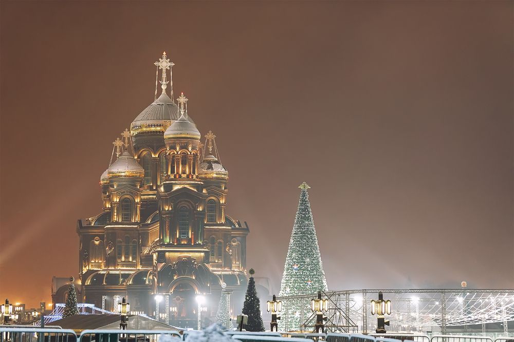 Photograph by Ivan Parusidi