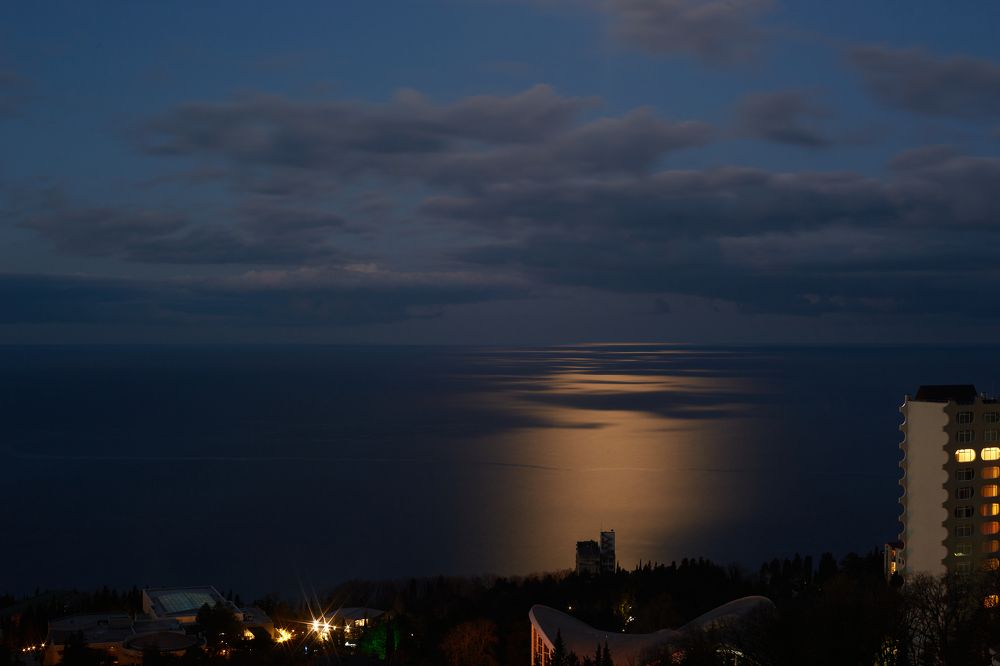 Лунная дорожка.