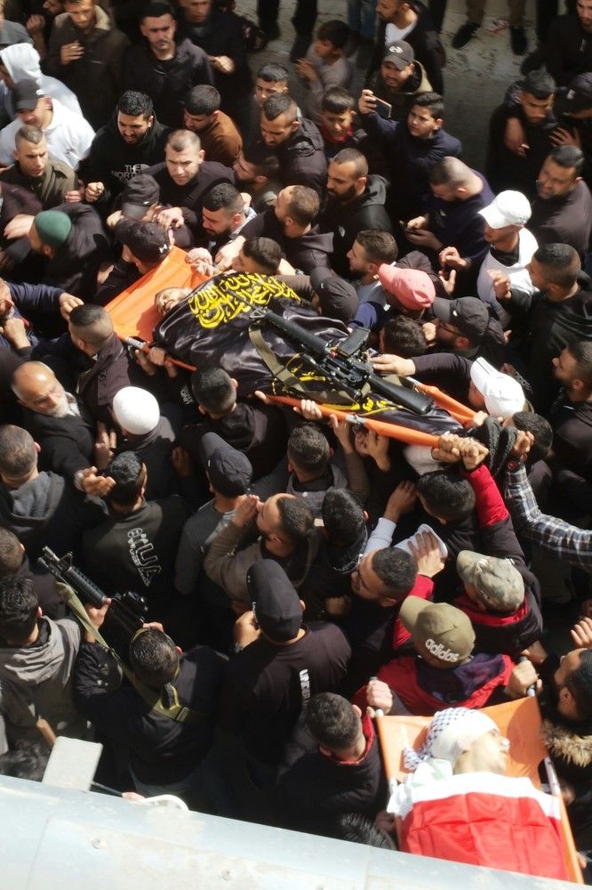 Похороны двух молодых мучеников. Funeral of two young martyrs.