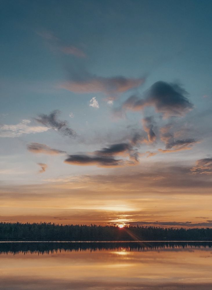 Вечер на озере