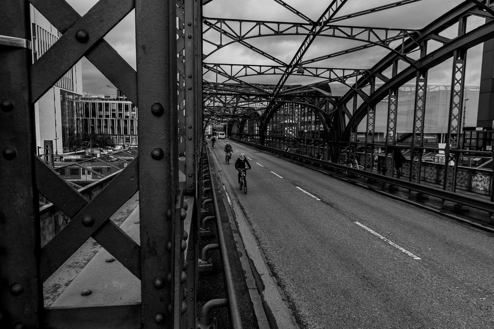 Series on the bridge