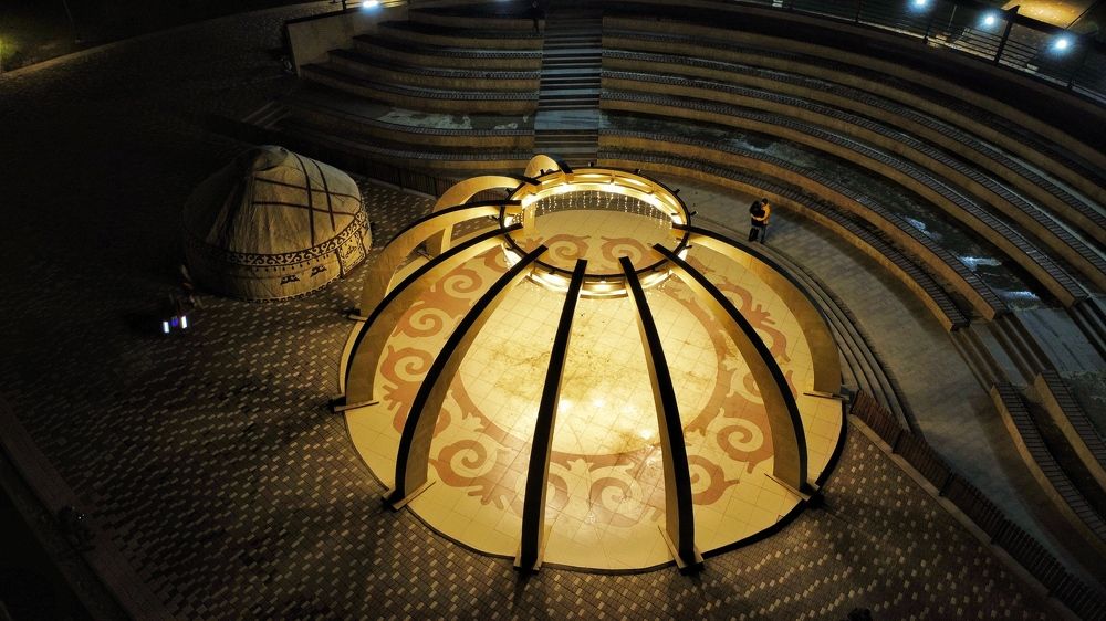 Photograph by Dmitry Baleevskikh