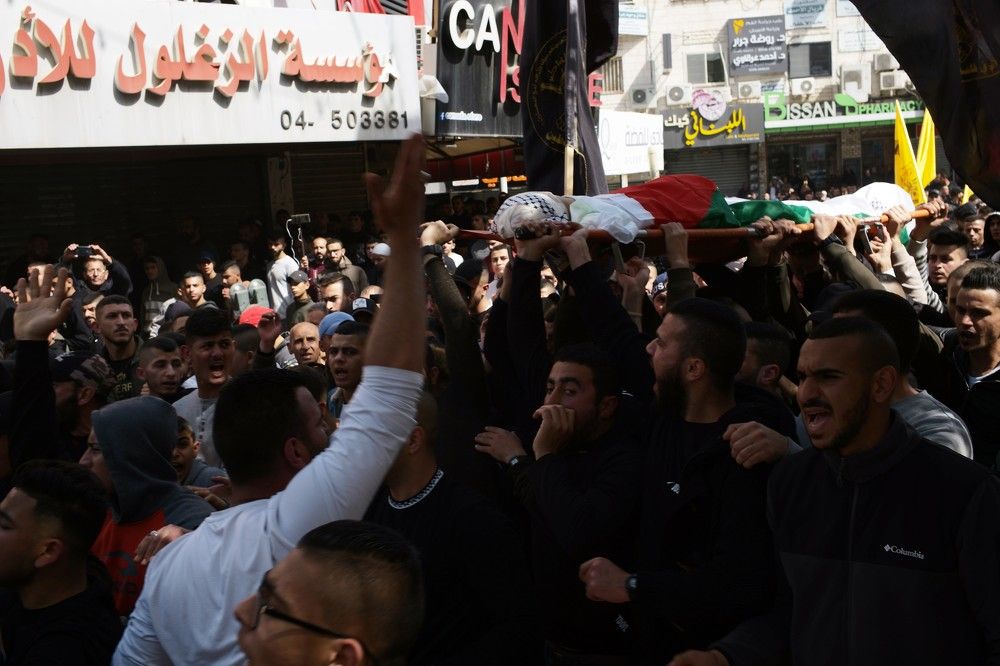 Похороны двух молодых мучеников. Funeral of two young martyrs.