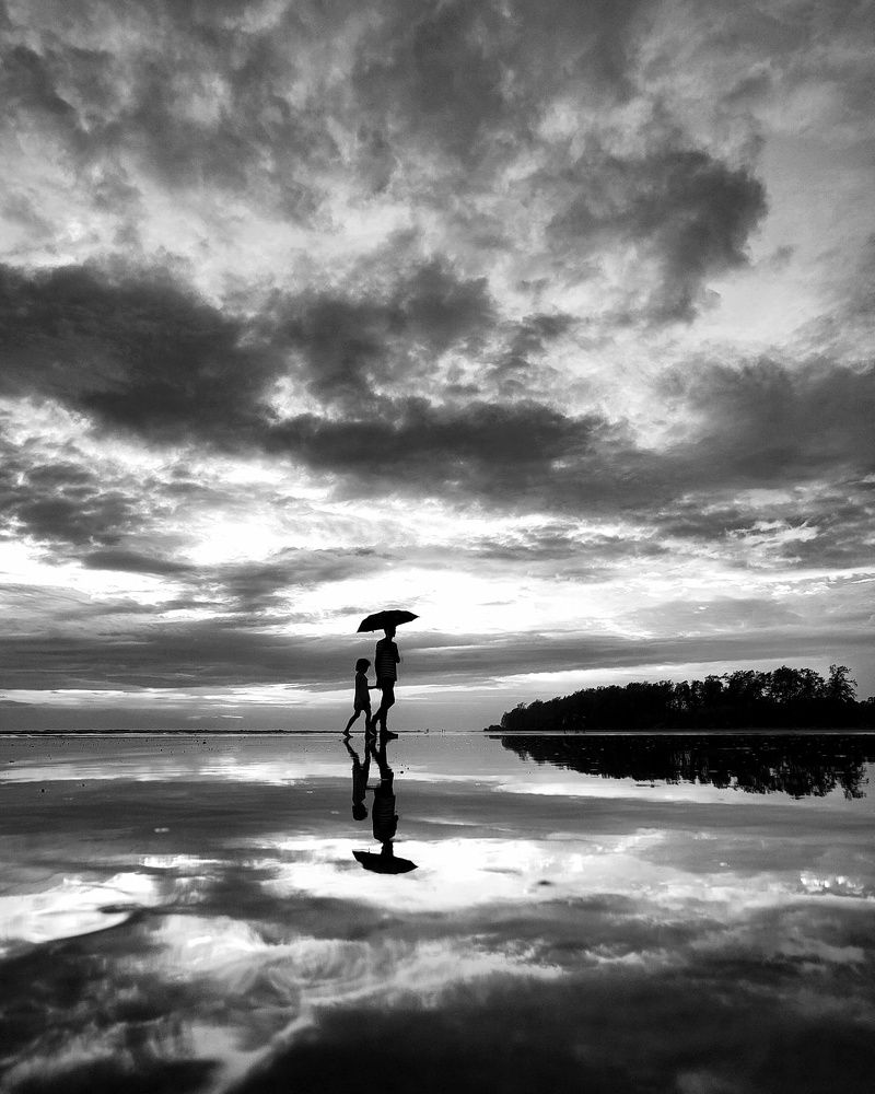 it's time for a brother to be Bond.