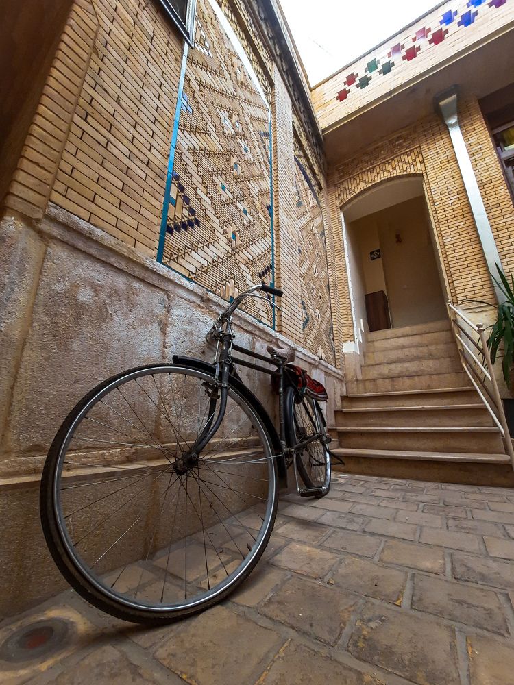 Photograph by Behnam Lohrasebi