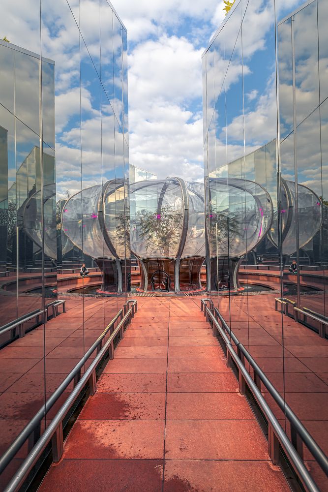 Зазеркалье