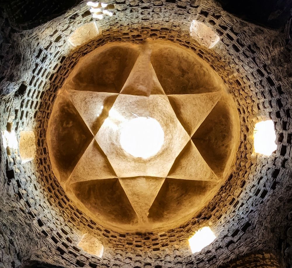 Фотография автора younes jafari