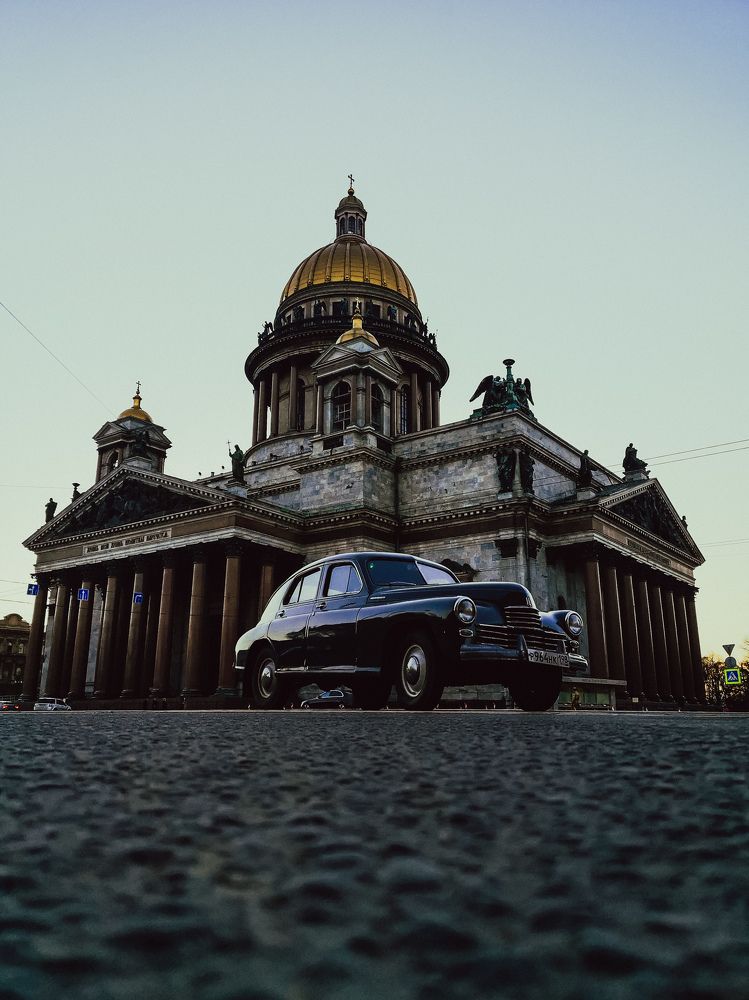 Фотография автора Илья Исаев