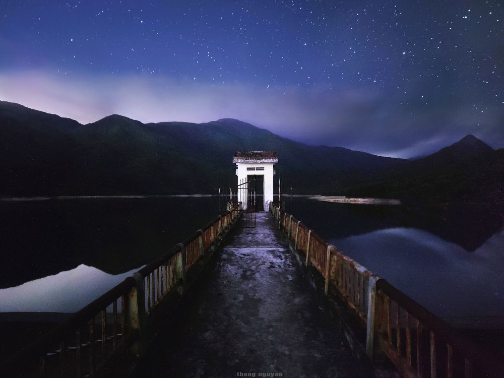 Night at Long My Lake