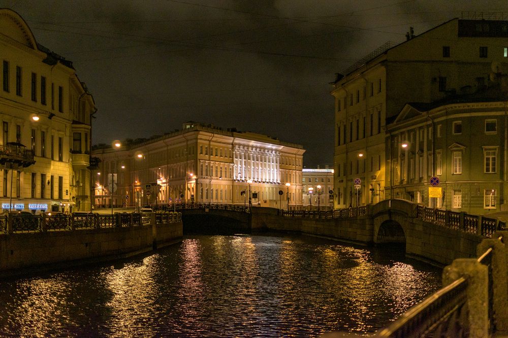 Night in Petersburg