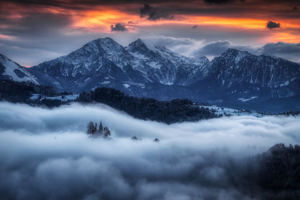 Photograph by Alain Veldin