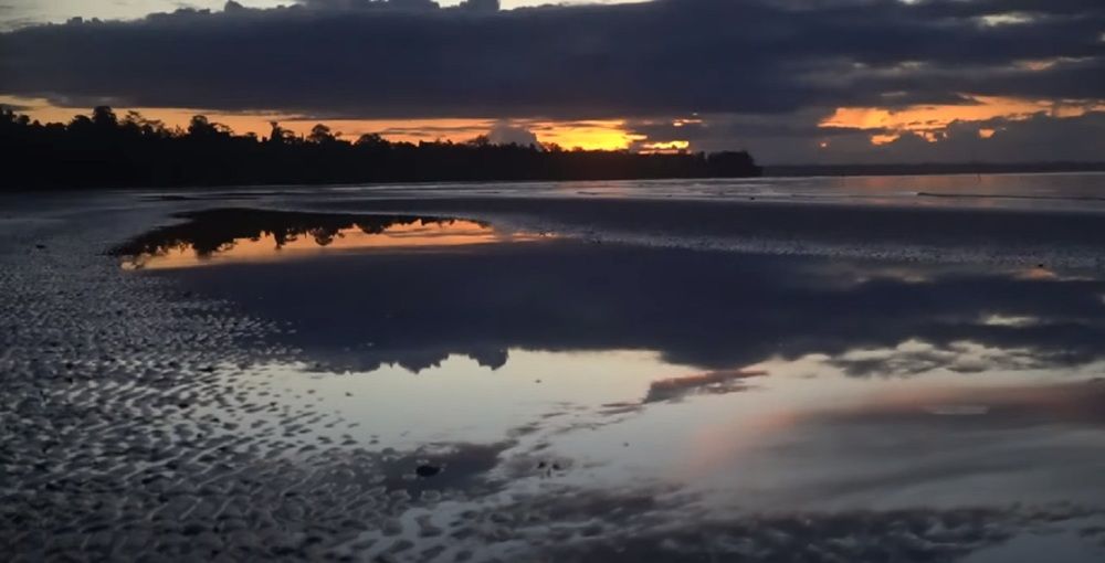 walio pantai sorong papua barat, indonesia timur