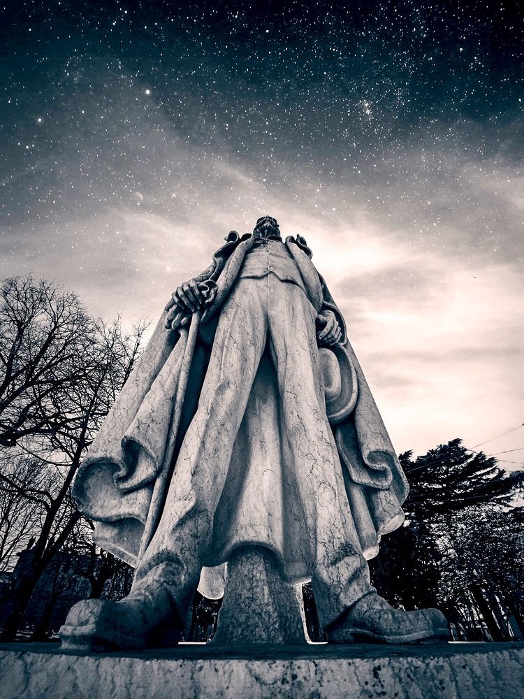 Photograph by Miguel Gonçalves