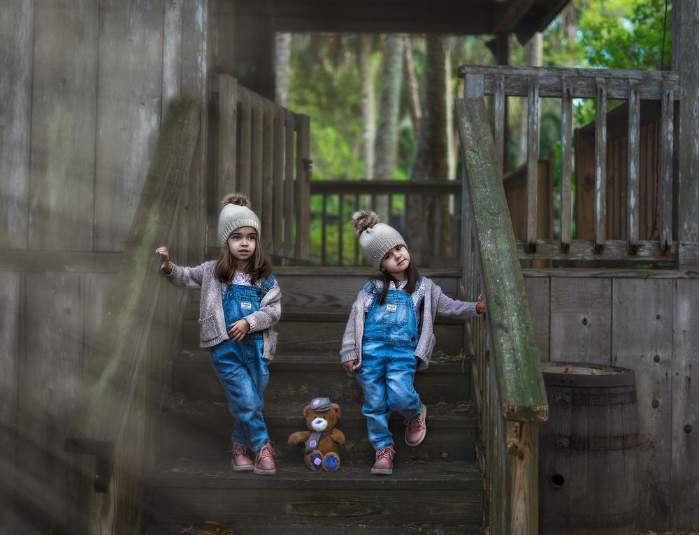 Leah lauren and her best friend