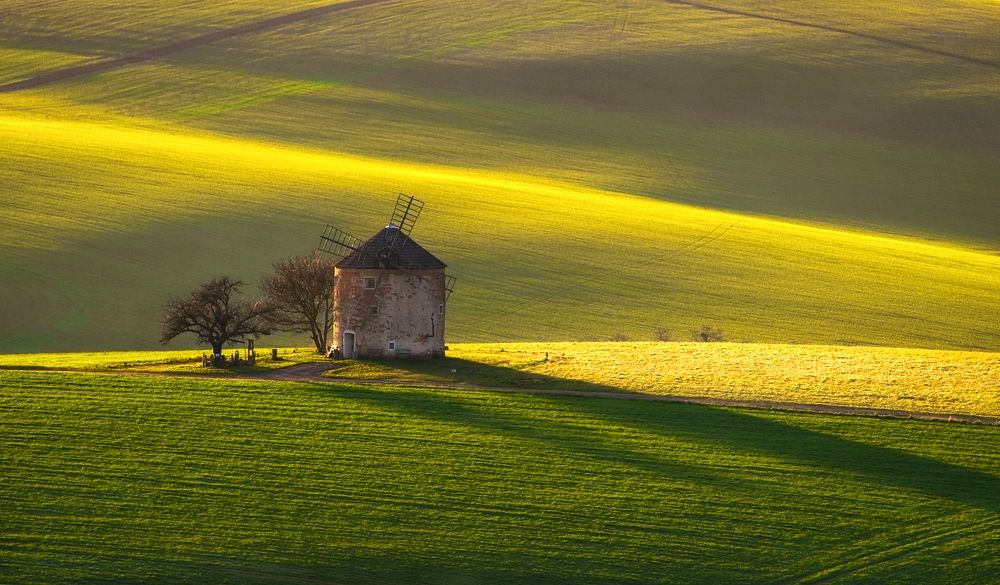 Photograph by Milan Uhrin