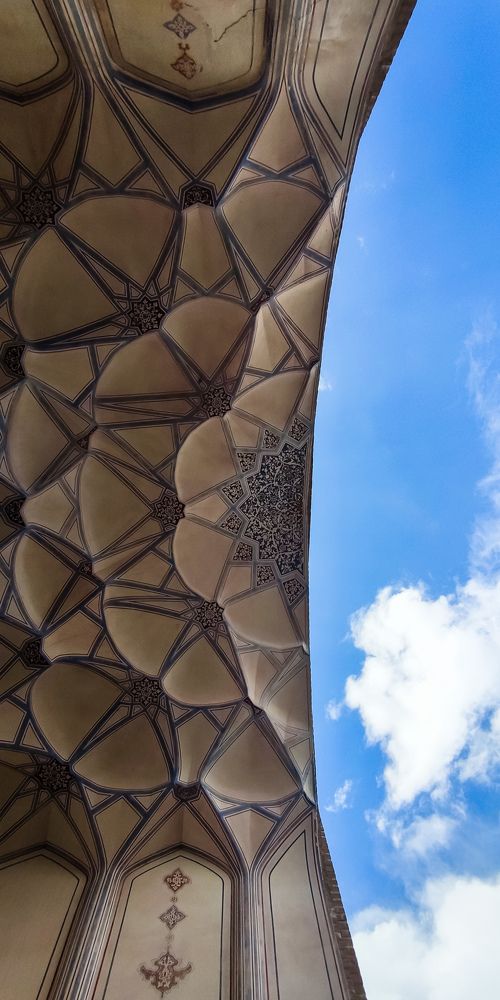 Фотография автора younes jafari