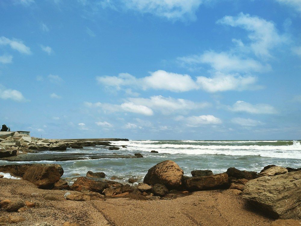 Небо и море