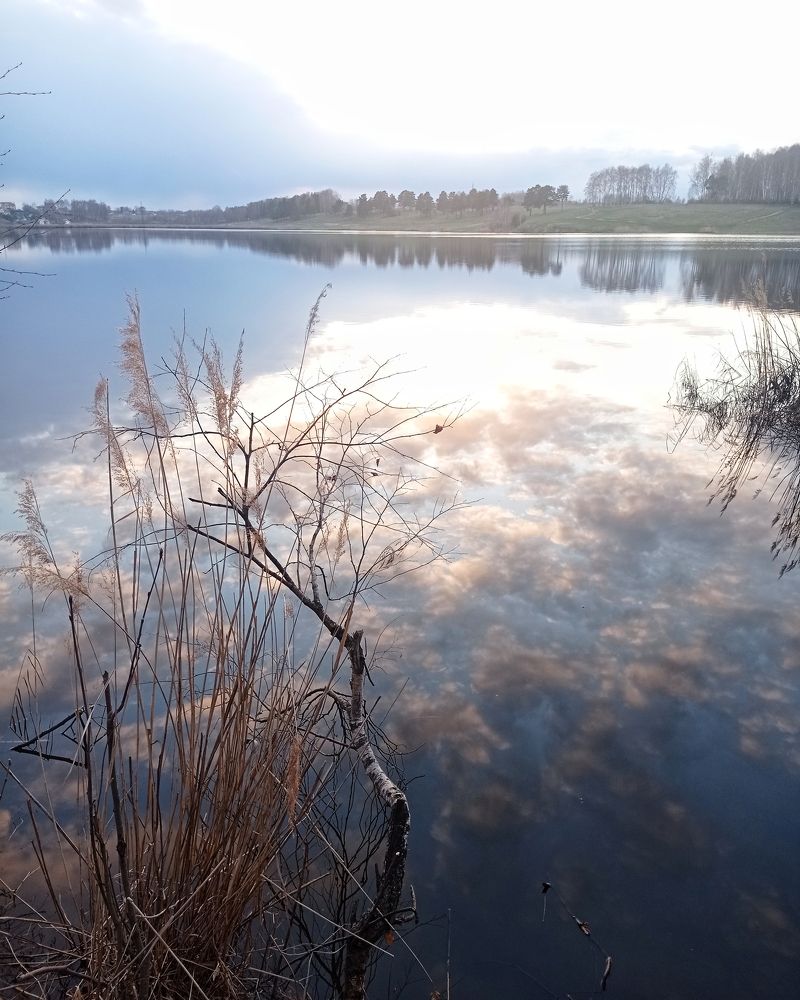 Облака в озере