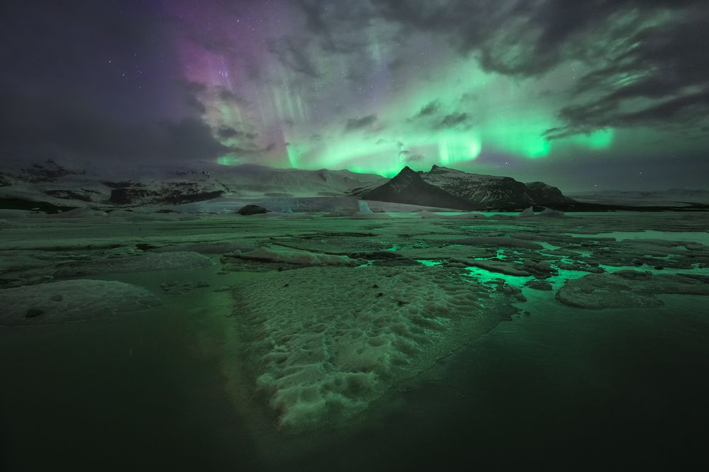 Photograph by Idan Livni