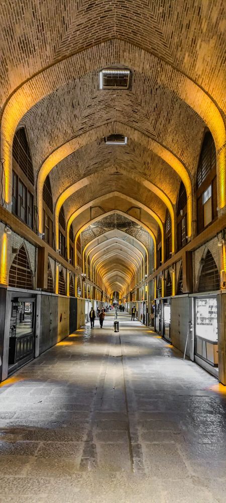 Photograph by Hamid Espanani