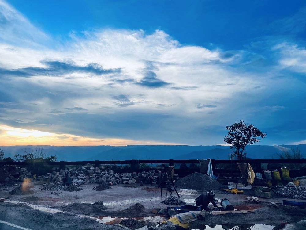 A Dazzling Golden-Blue Sky at Sunset