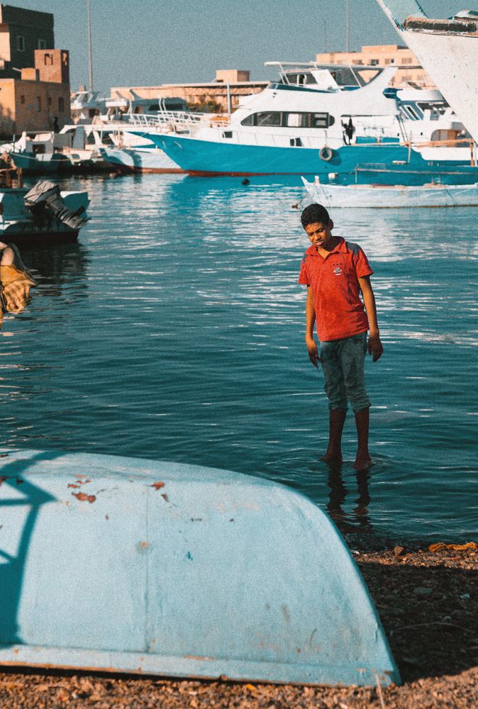 Photograph by Roik Roik