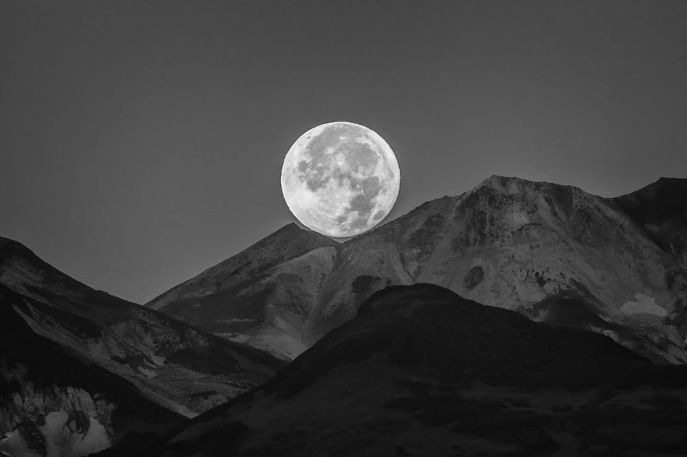 Полнолуние.