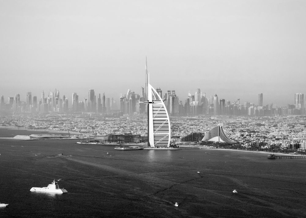 Dubai B&W