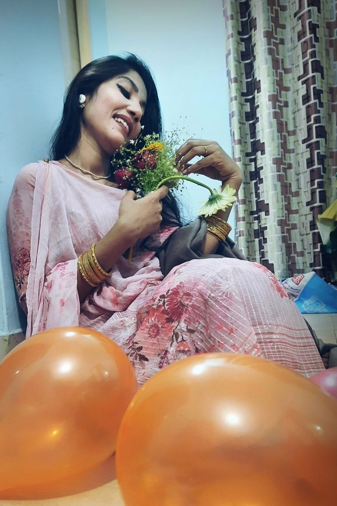 She still counting the days of Love.