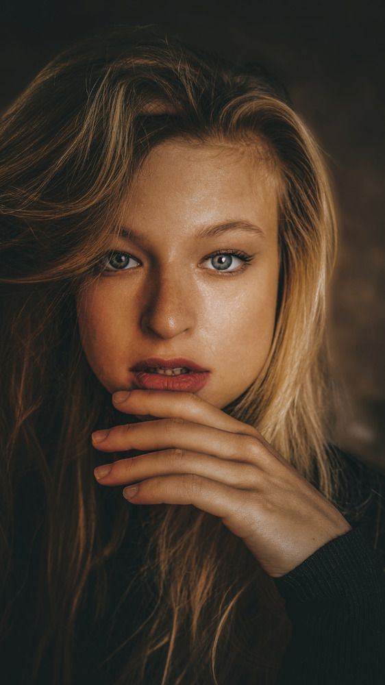 Photograph by Sallai Zoran