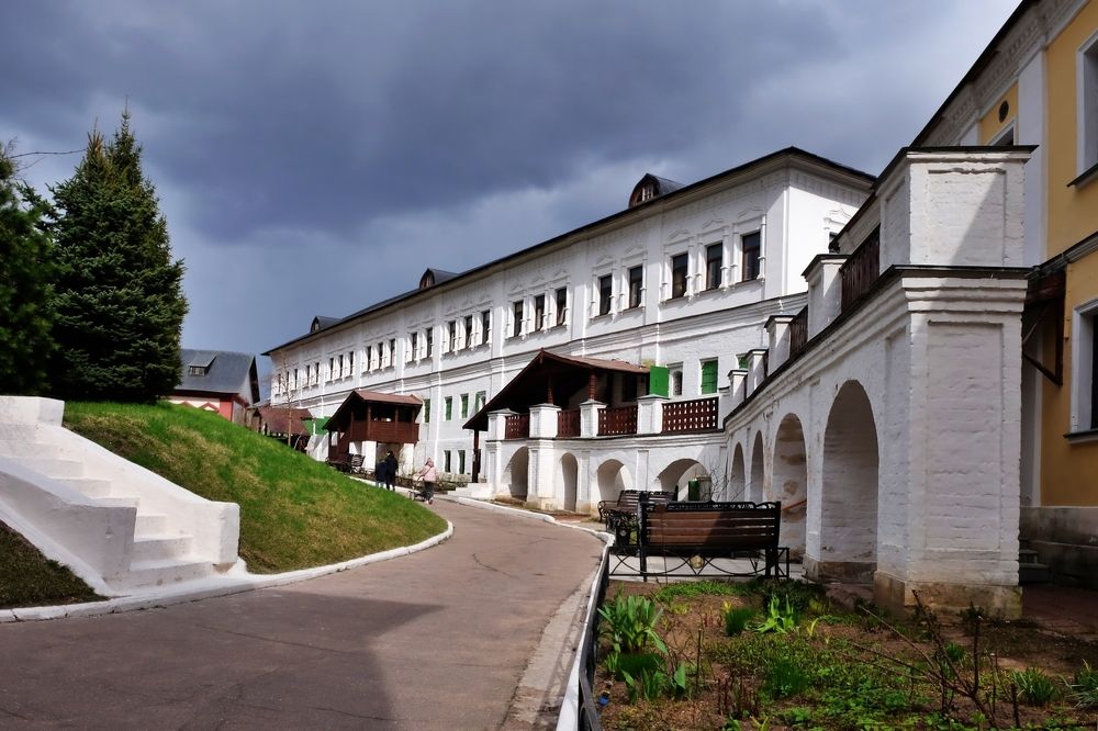 Царицыны палаты