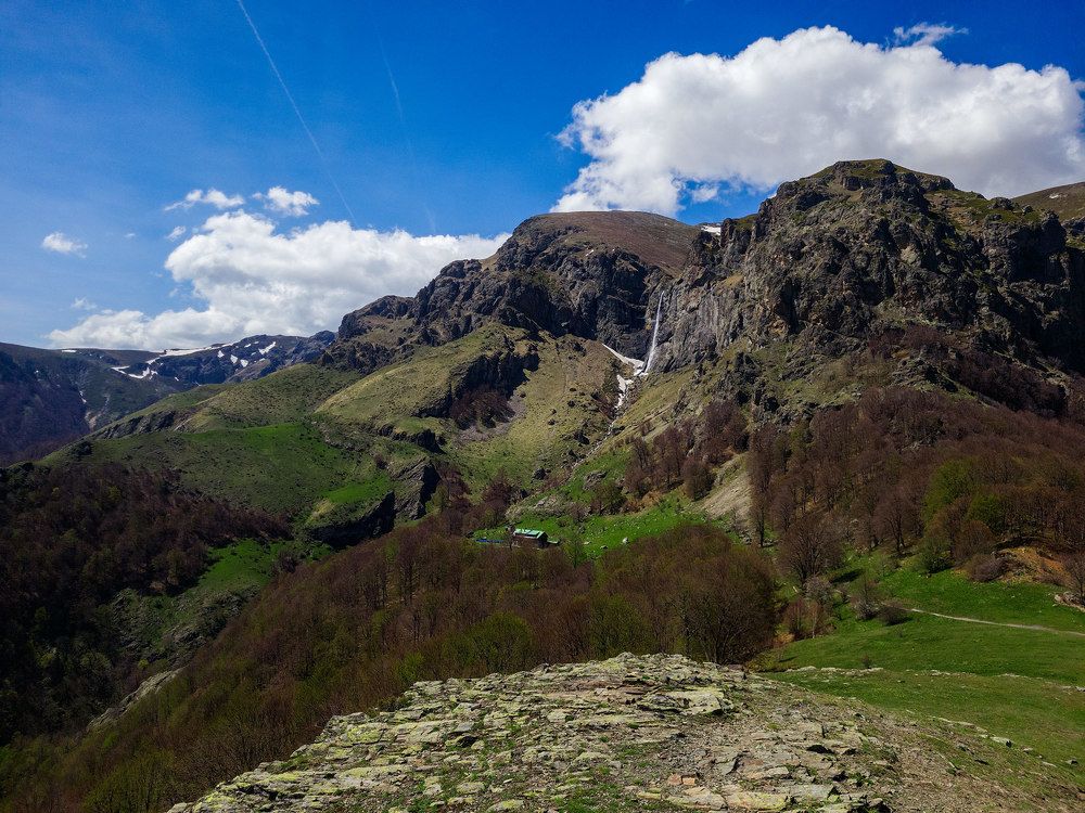 Фотография автора Деян Романов