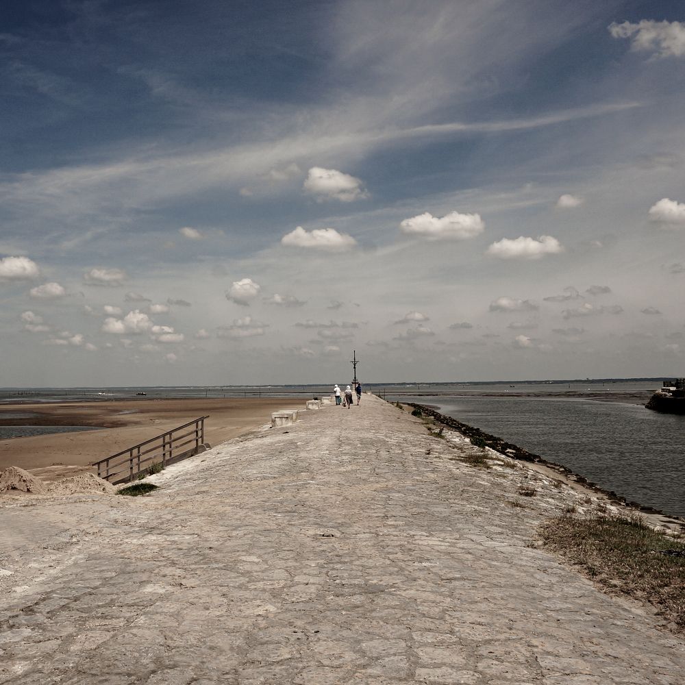 Фотография автора Sergey Tkachev