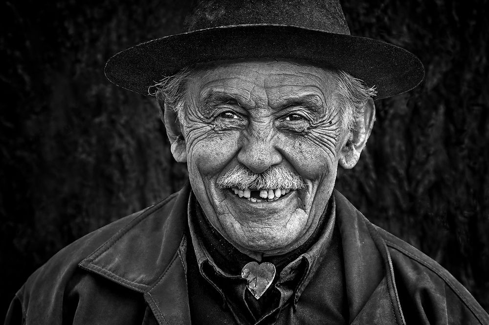 Photograph by Mario Fiorucci