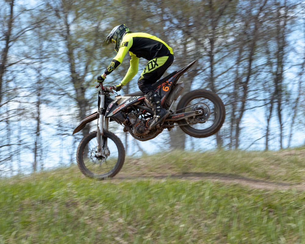 Приземление на переднее колесо